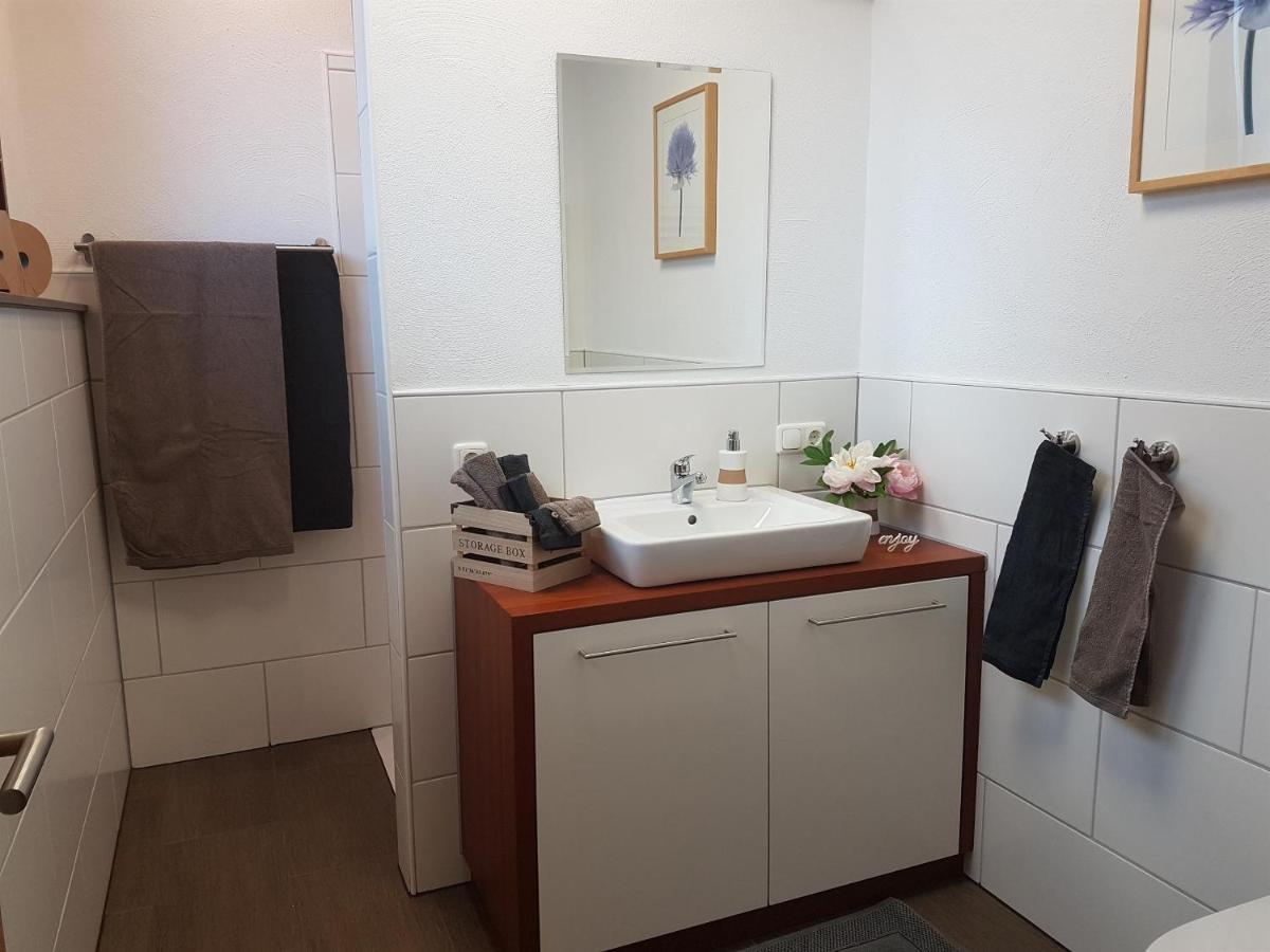 Ferienwohnung An Der Kleinen Schreinerei Hallschlag Ngoại thất bức ảnh